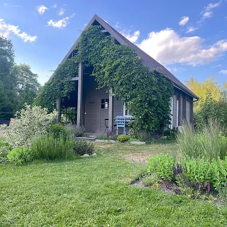 Nyaraló W Porcie Genaker